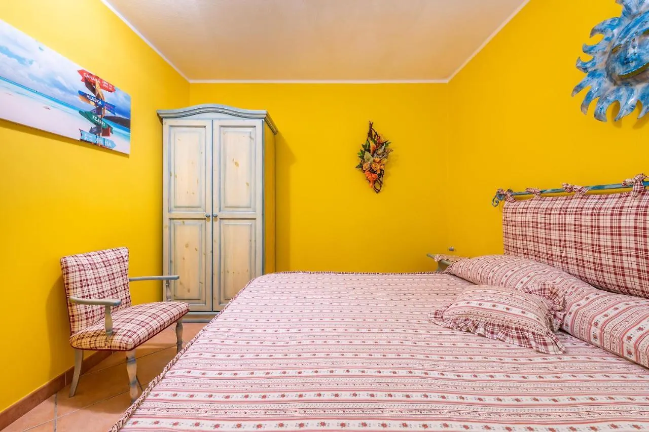 Villa Gialla Castiadas 0*,  Italy