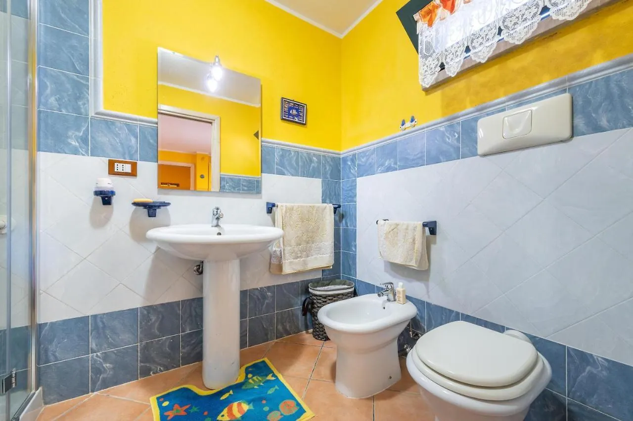 Villa Gialla Кастиадас 0*,  Италия